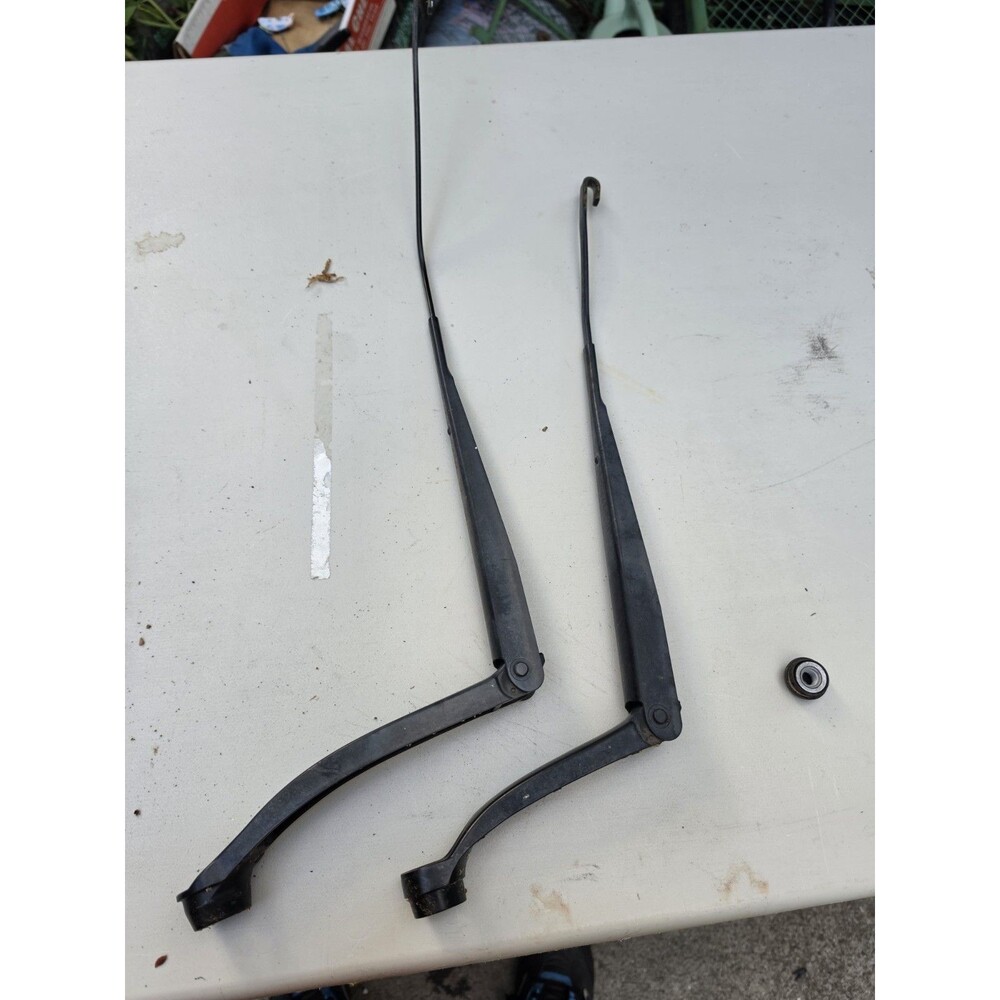 2016-2022 CHEVROLET SPARK Windshield Wiper Arms Oem